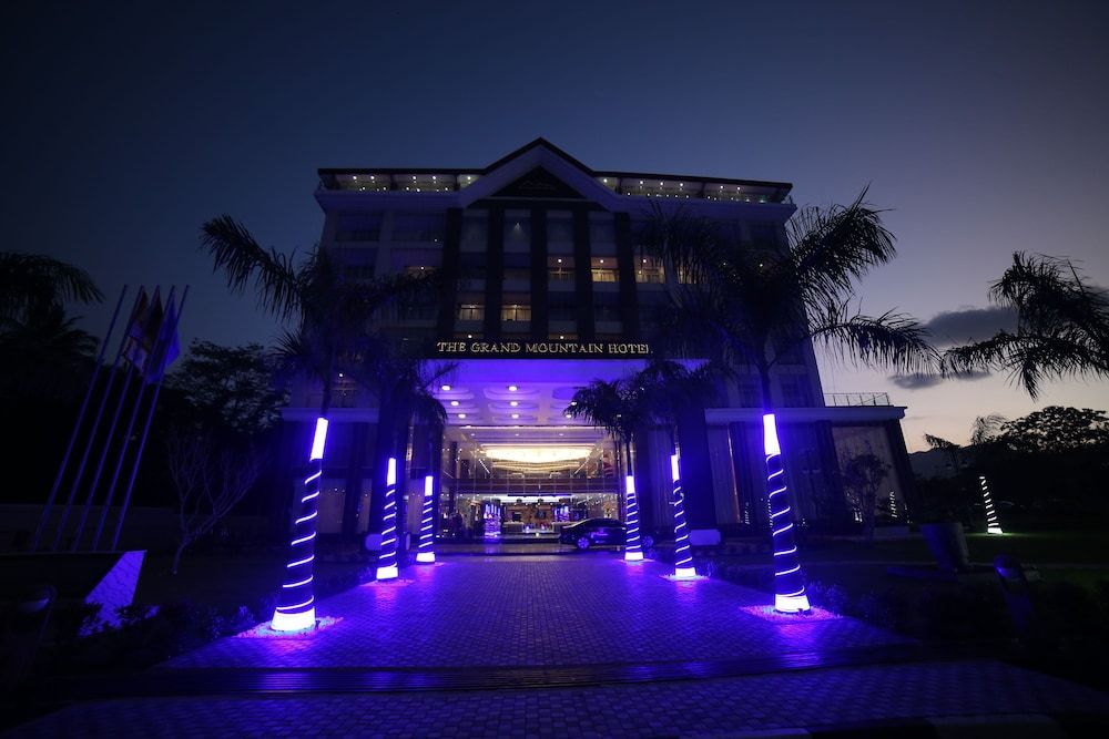 The Grand Mountain Hotel 5 stelle a Matale