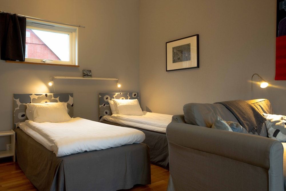 Ljungs Fem Rum -1 estrelas em Västergarn