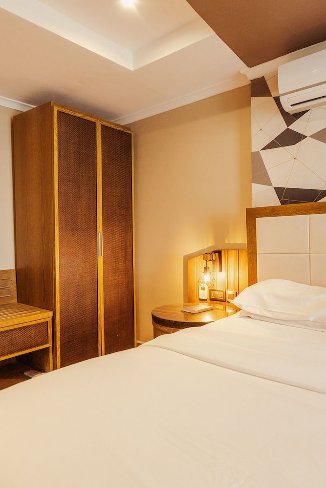 Tanga Beach Resort & Spa 3