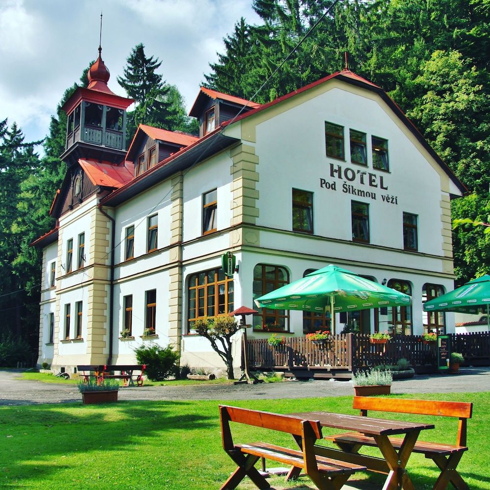 Hotel Pod Šikmou Věží 3 estrelas em Jičín