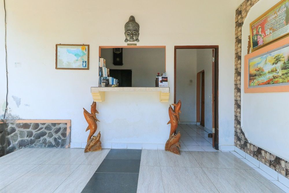 Hotel Tara Bar & Resto Air Sanih 2