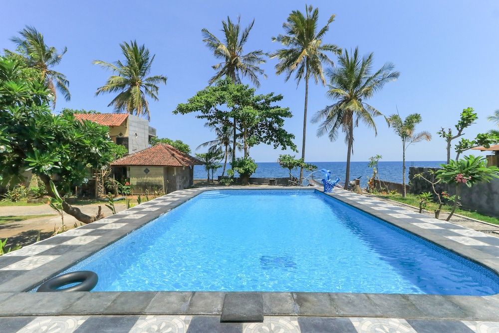 Hotel Tara Bar & Resto Air Sanih 1 étoiles à Buleleng