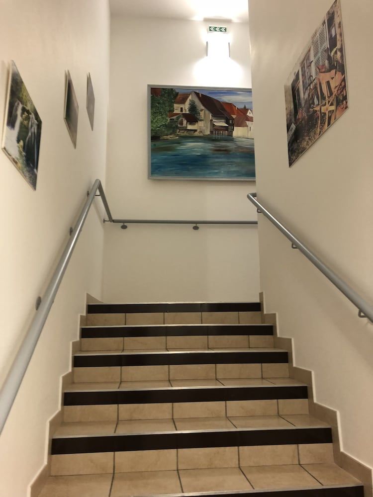 Hotel Restaurant Le Champs des Lys 3