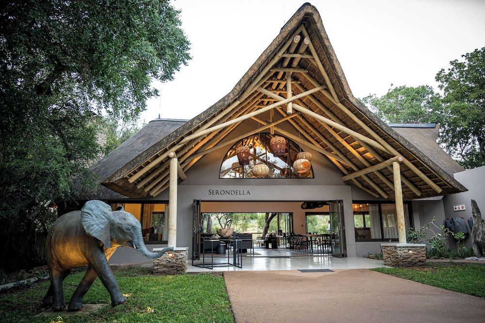 Serondella Safari Lodge 5 estrellas en Thornybush Game Reserve
