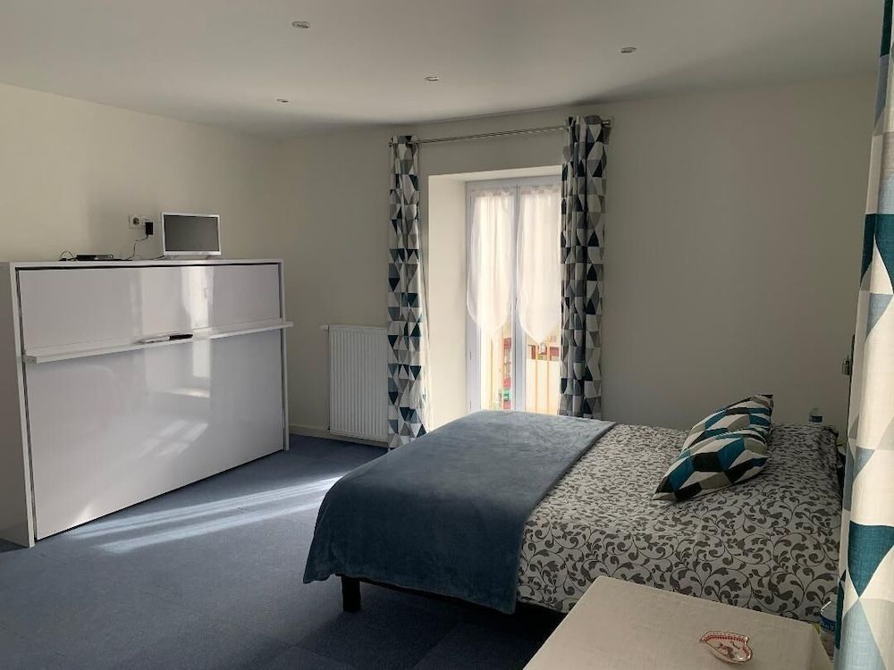 L'Ajasserie D'Orcival -1 estrelas em Orcival