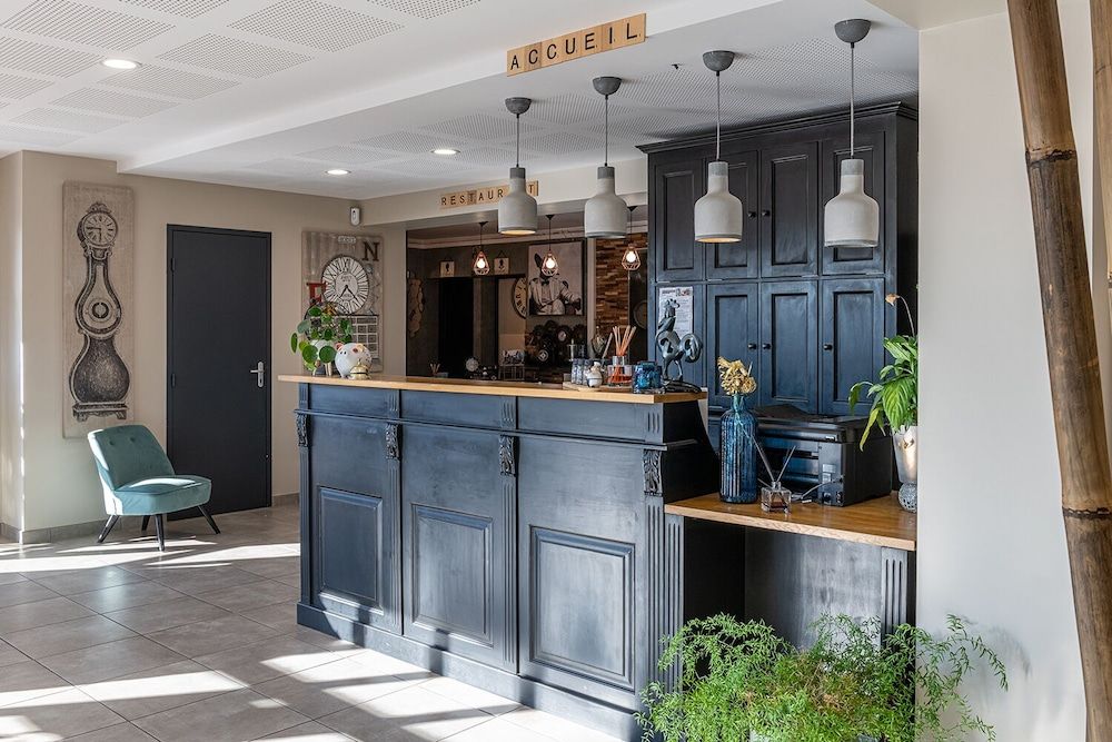 Hôtel Restaurant L'Horloge Gourmande 3