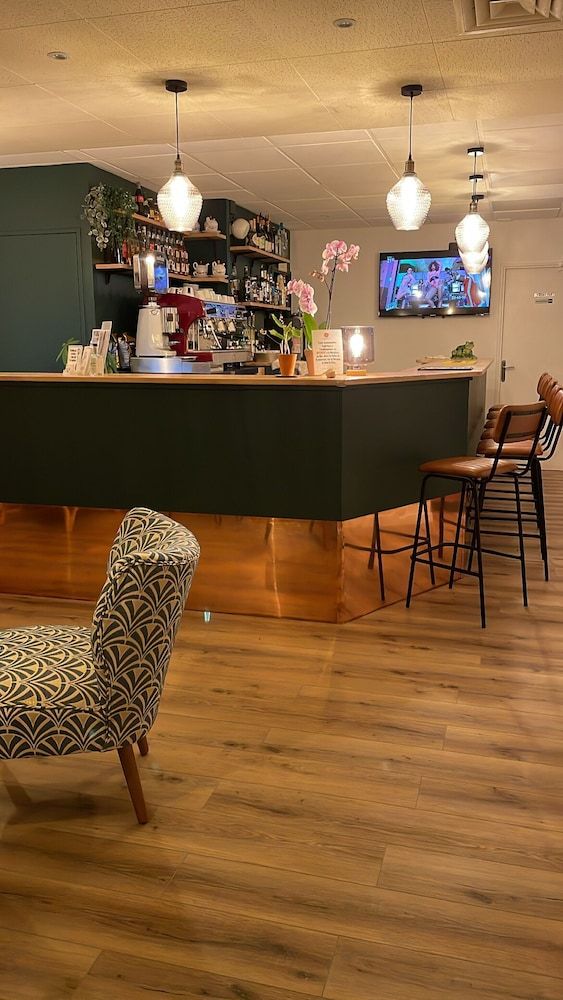 Hôtel Restaurant Le Mont Brouilly 2