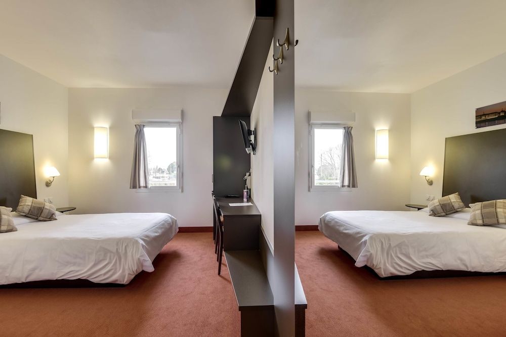 Hôtel Restaurant AKENA Bordeaux La Brède 2