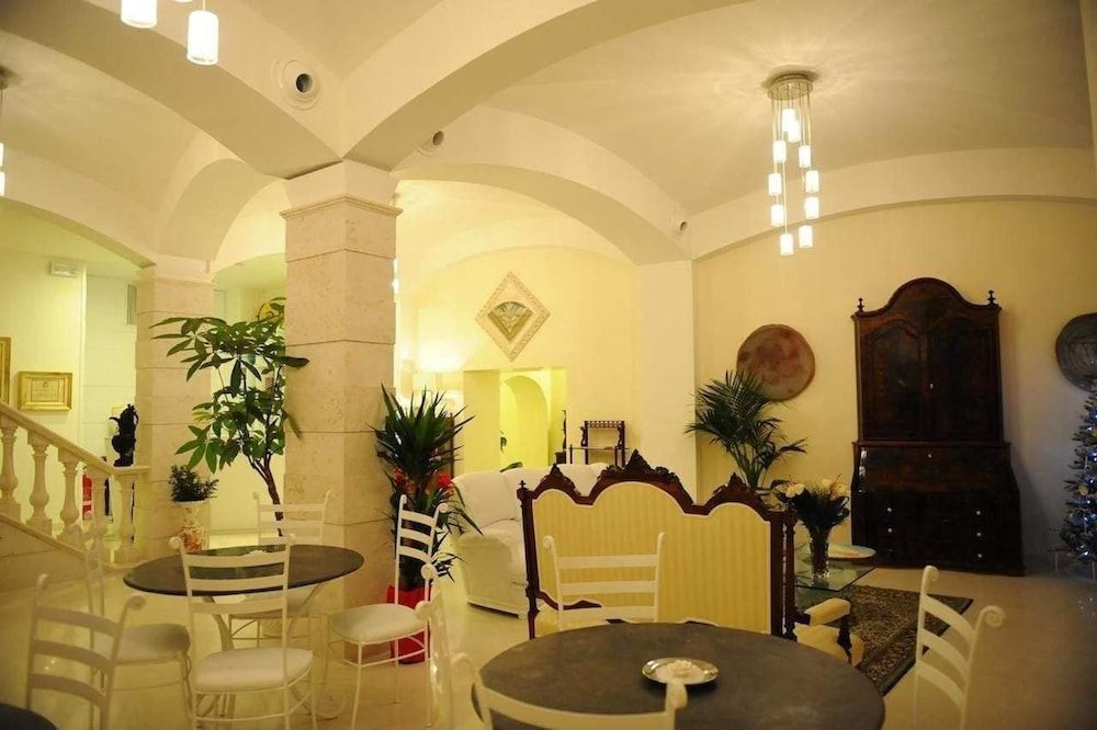 Le Dodici Lune 4 estrelas em Montecorvino Rovella