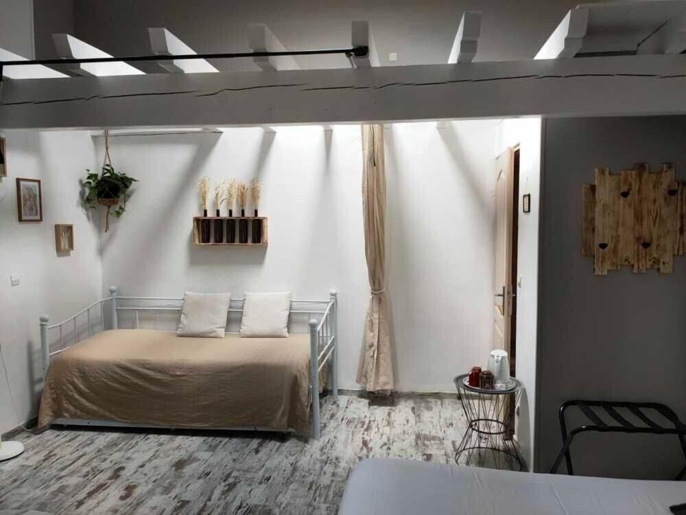 Château Pierre de Montignac 3