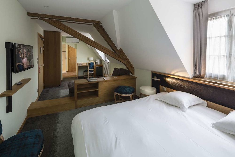 Hotel Restaurant SPA Cheval Blanc Lembach 3