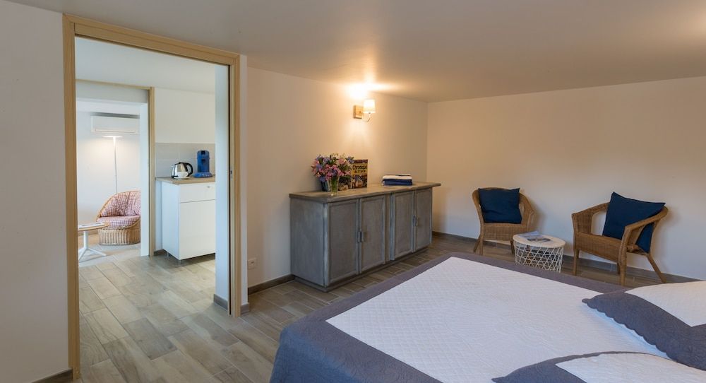 Domaine de la Font des PÔøΩres 2