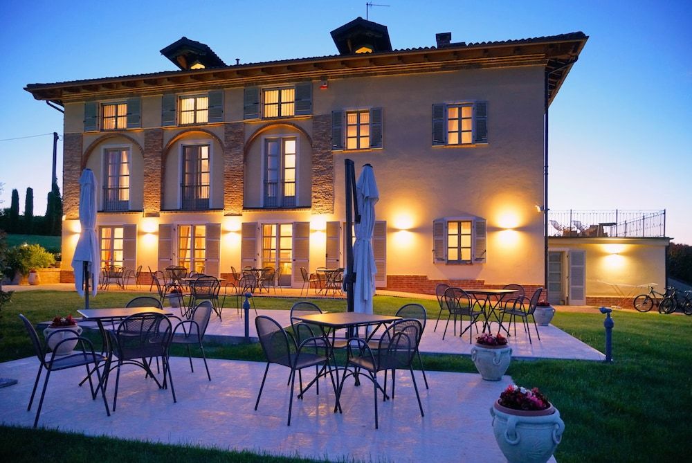 NaturalMente Wine Resort -1 estrelas em Agliano Terme