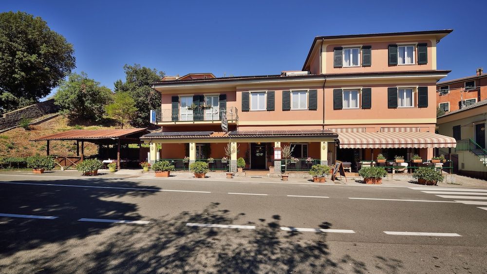 Antica Locanda Luigina 3 étoiles à Mattarana