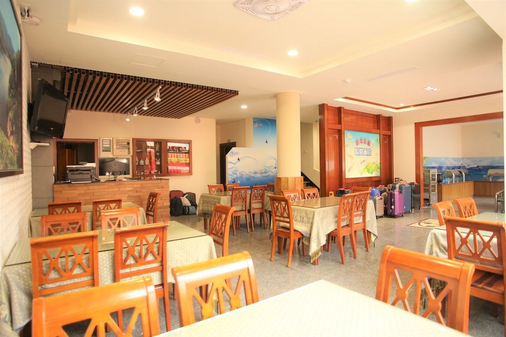 Holiday Hotel -1 estrelas em Nangan