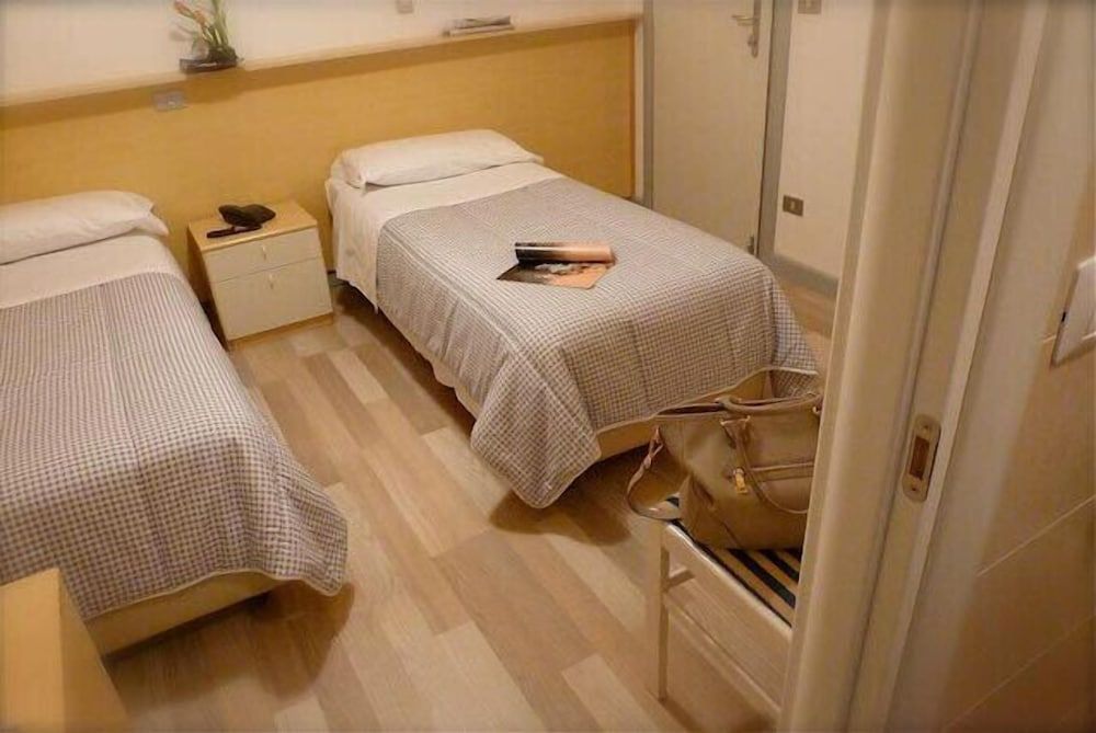 Hotel Mirella & Ristorante Don Bacco 3