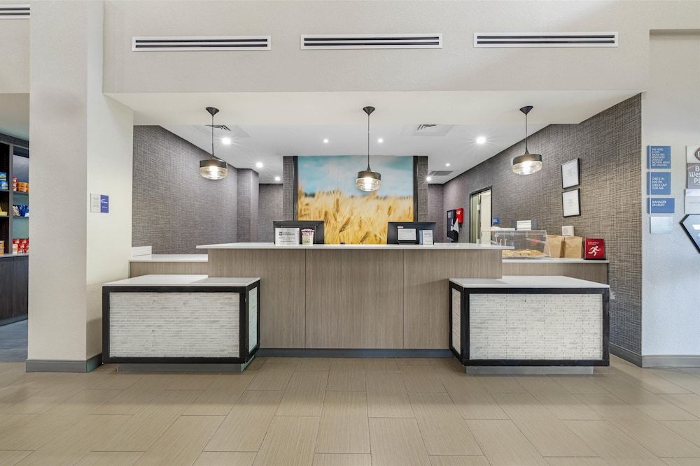 Best Western Plus McPherson 3