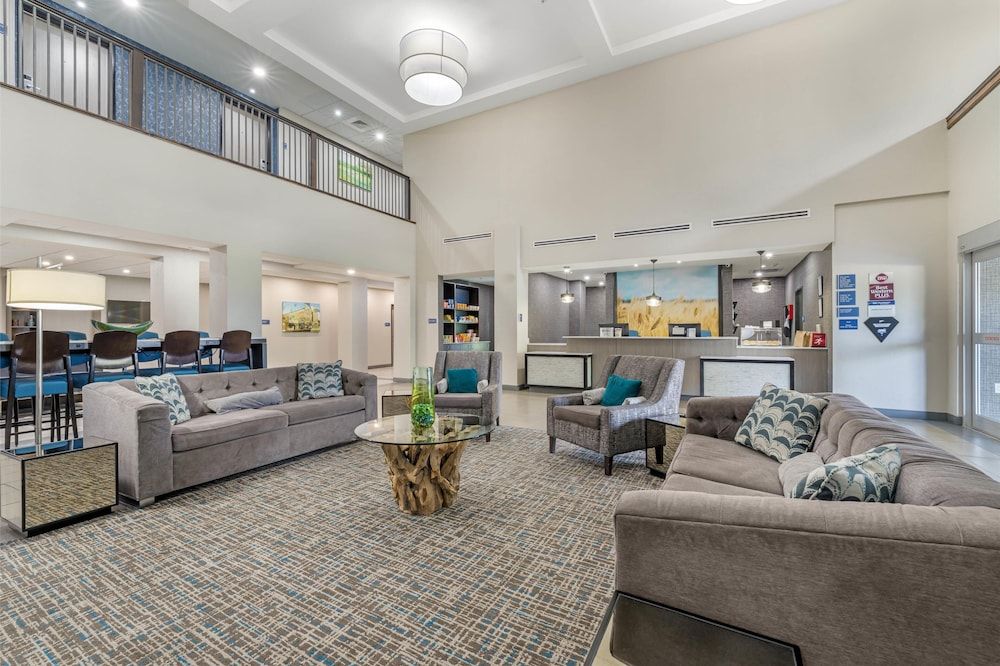 Best Western Plus McPherson 2