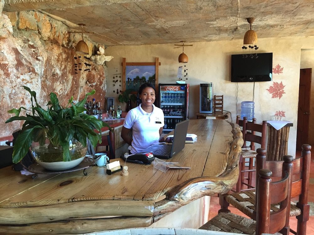 Altos de Caño Hondo 2