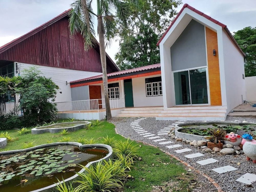 Banrainaifun -1 estrelas em Ban Pong Chang Thaeng