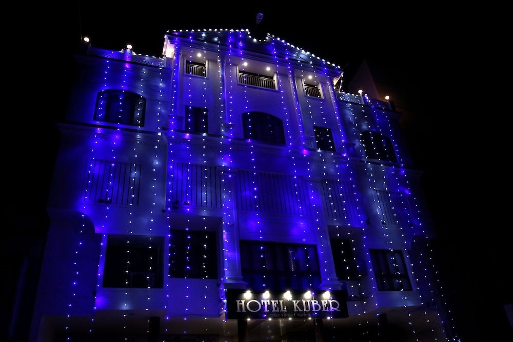 Hotel Kuber -1 estrelas em Porbandar