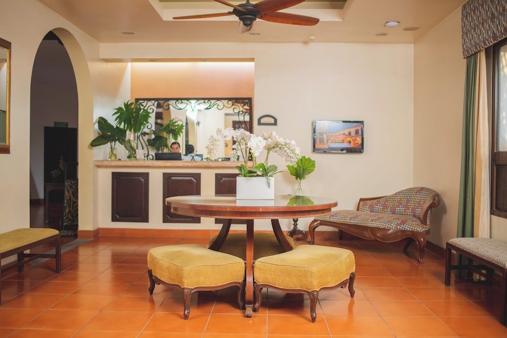 Hotel Los Portales 2