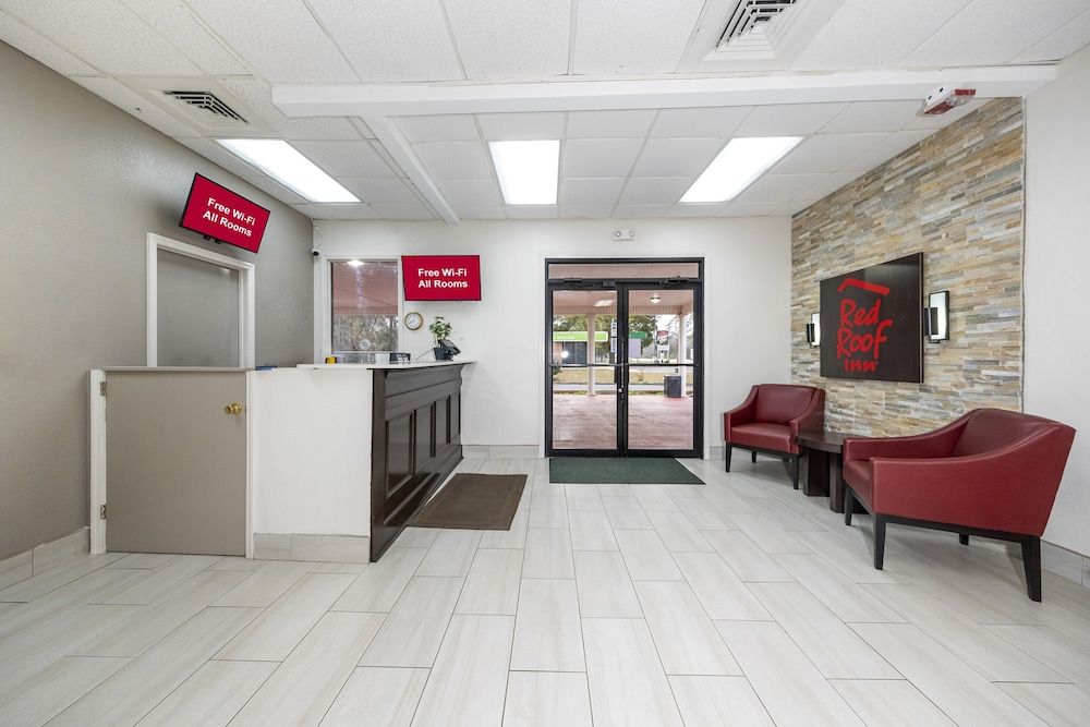 Red Roof Inn Bay Minette 2