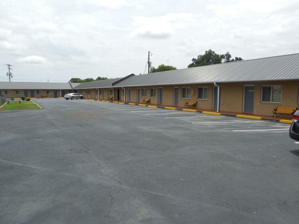 River Heights Motel 2 estrelas em Crump