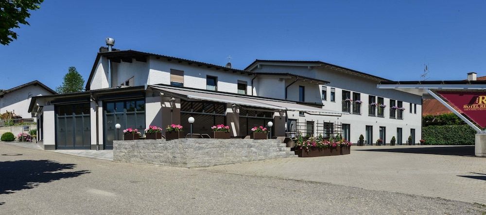 Hotel Renner 3 estrelas em Buchbach