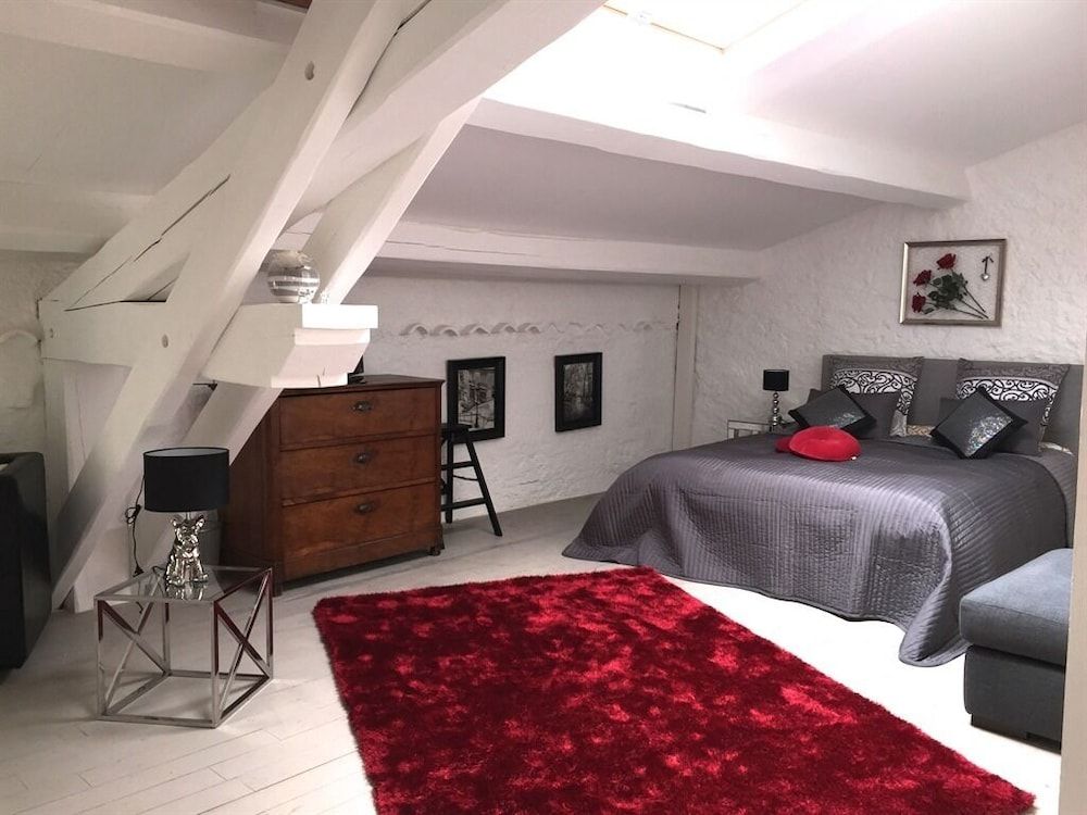 Clos de la Colombe 3