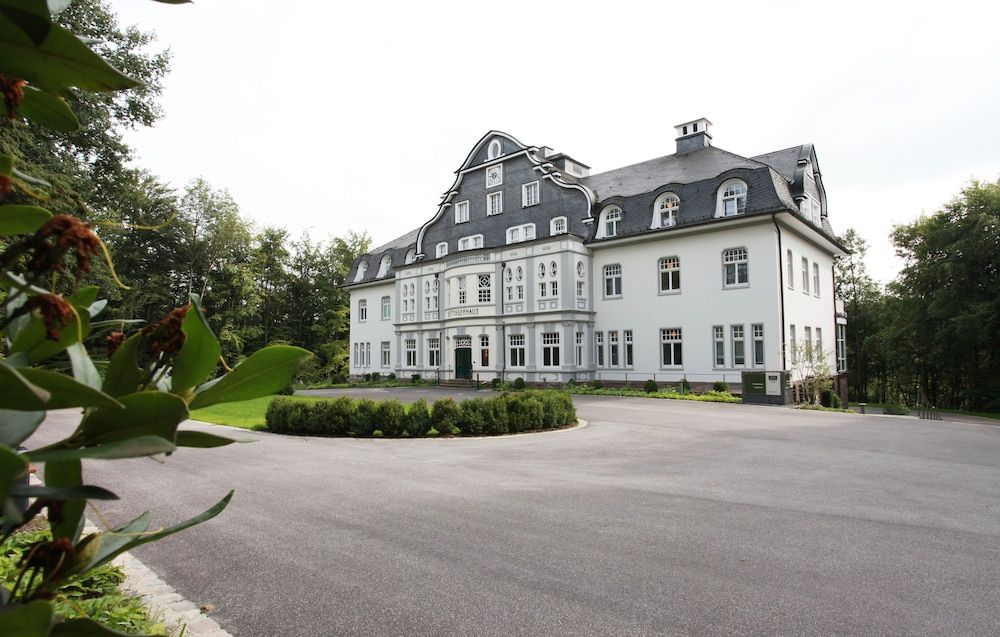 Seminar- und Tagungshotel Große Ledder -1 estrelas em Wermelskirchen