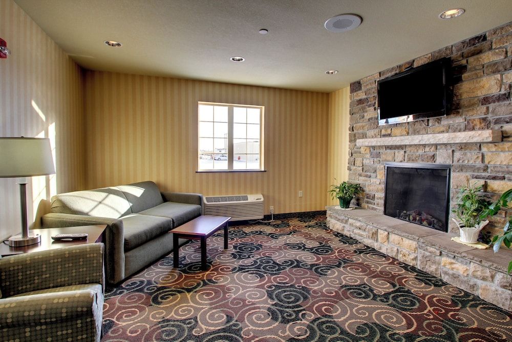 Cobblestone Inn & Suites - Carrington 2