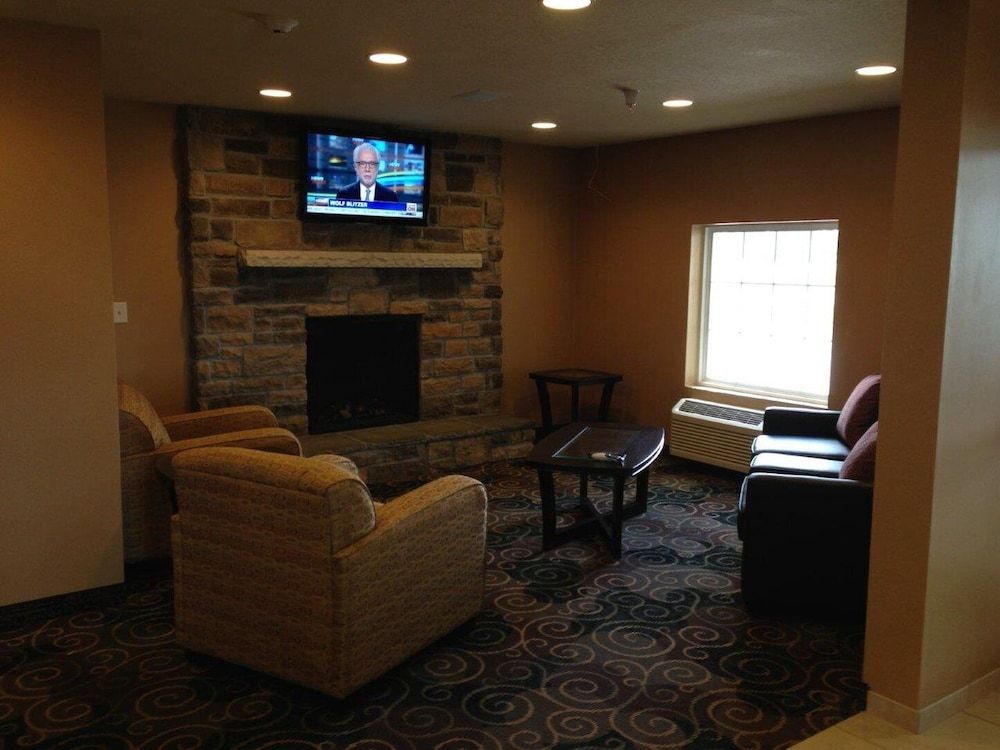Cobblestone Inn & Suites - Harper 2