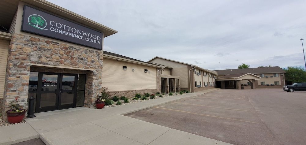 Cottonwood Inn and Conference Center 2 estrelas em South Sioux City