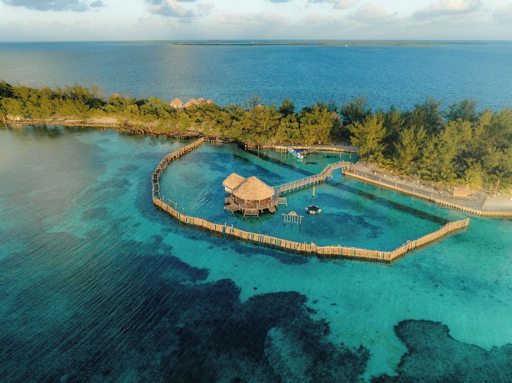 Thatch Caye, a Muy'Ono Resort 5 estrellas en Hopkins