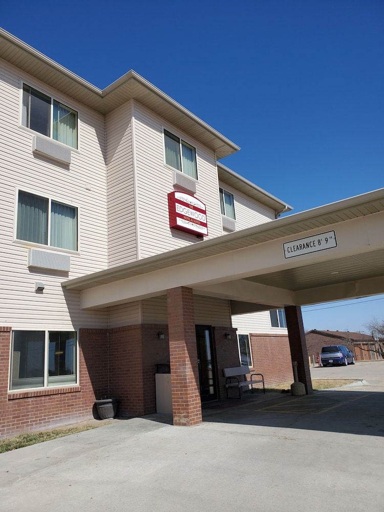 Edgewood Hotel & Suites -1 étoiles à Fairbury