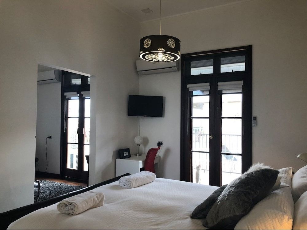 Fairway Manor Accommodation 3