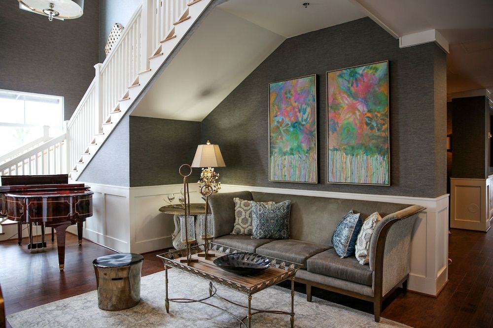 The Inn at the Crossroads 2