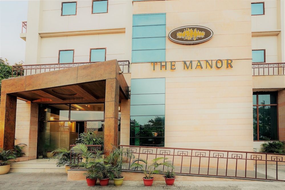 The Manor Bareilly Hotel 4 estrellas en Bareilly