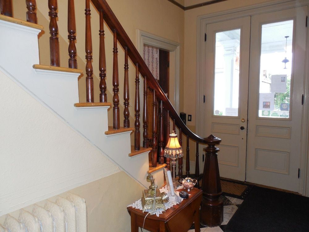 The Proctor Mansion Inn 2