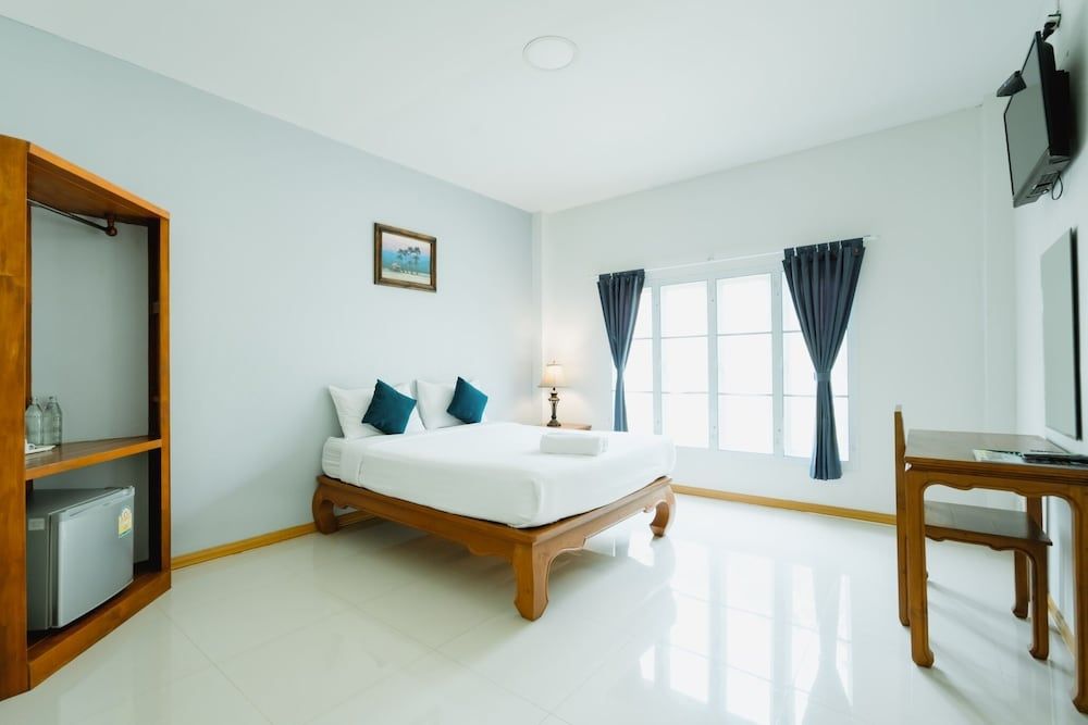 Lamphurai Riverside Resort and Spa 3