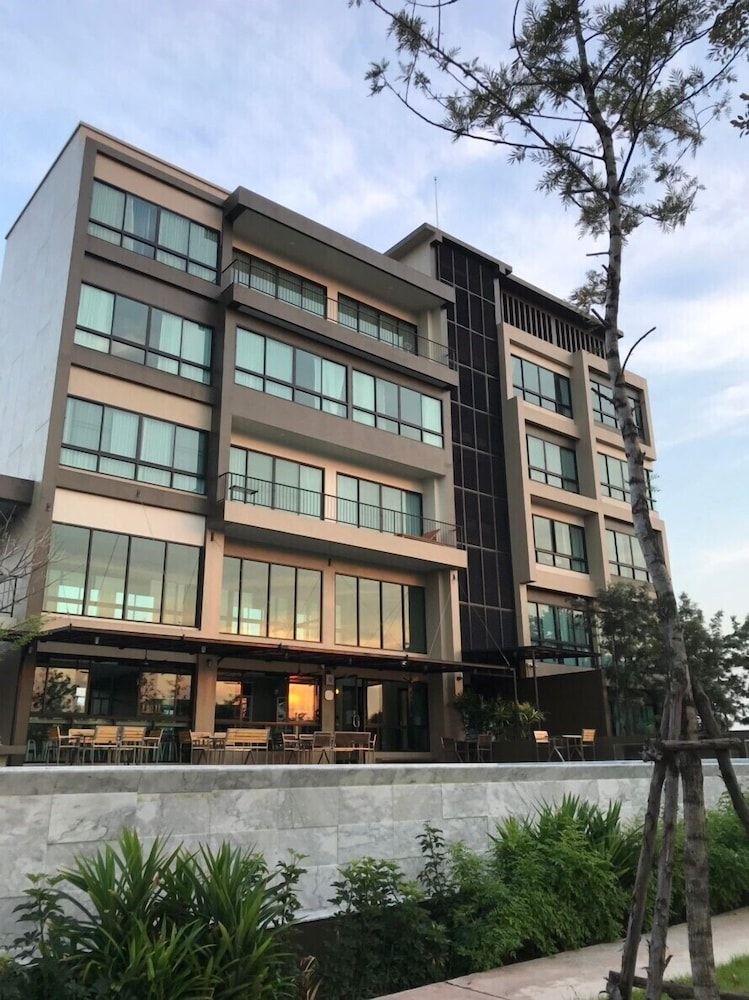 The Residence Thepkanjana -1 étoiles à Ban Khlong Krathum Baen