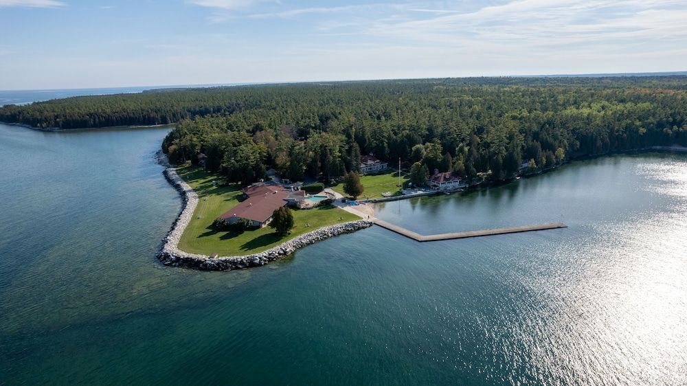 Gordon Lodge 4 estrelas em Baileys Harbor