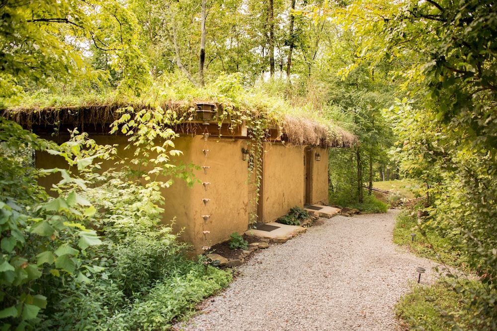 Makanda Inn & Cottages 3