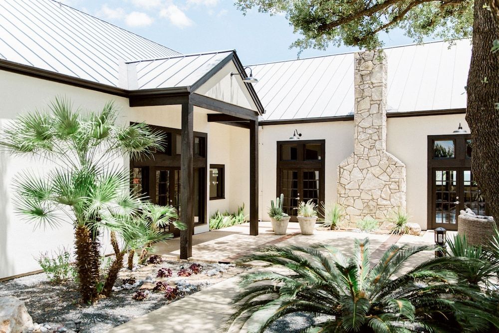 Hillside Boutique Hotel 2