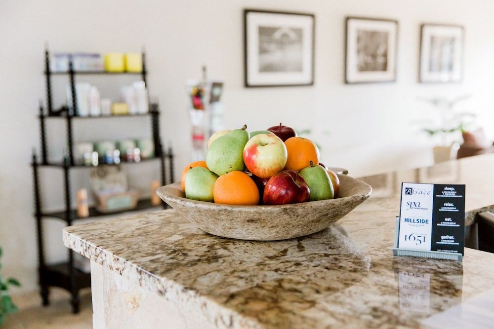 Hillside Boutique Hotel 3