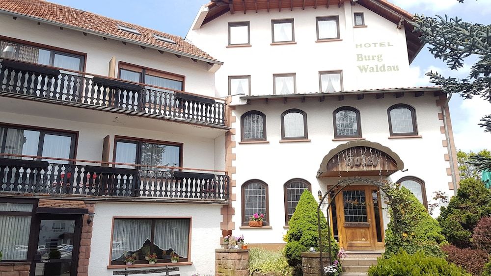 Hotel Burg Waldau -1 estrelas em Grasellenbach