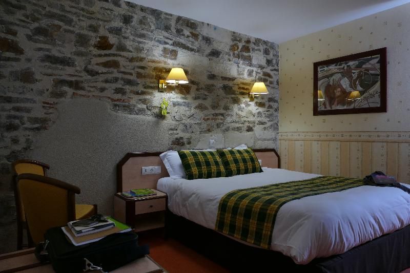 Logis Hôtel Le Champalud 3