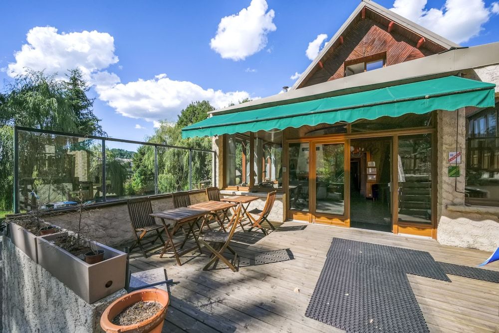 Hôtel Le Vieux Tilleul 2