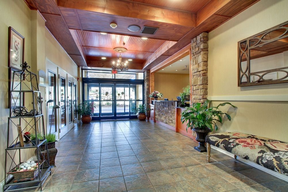 The Lodge On Lake Oconee 2